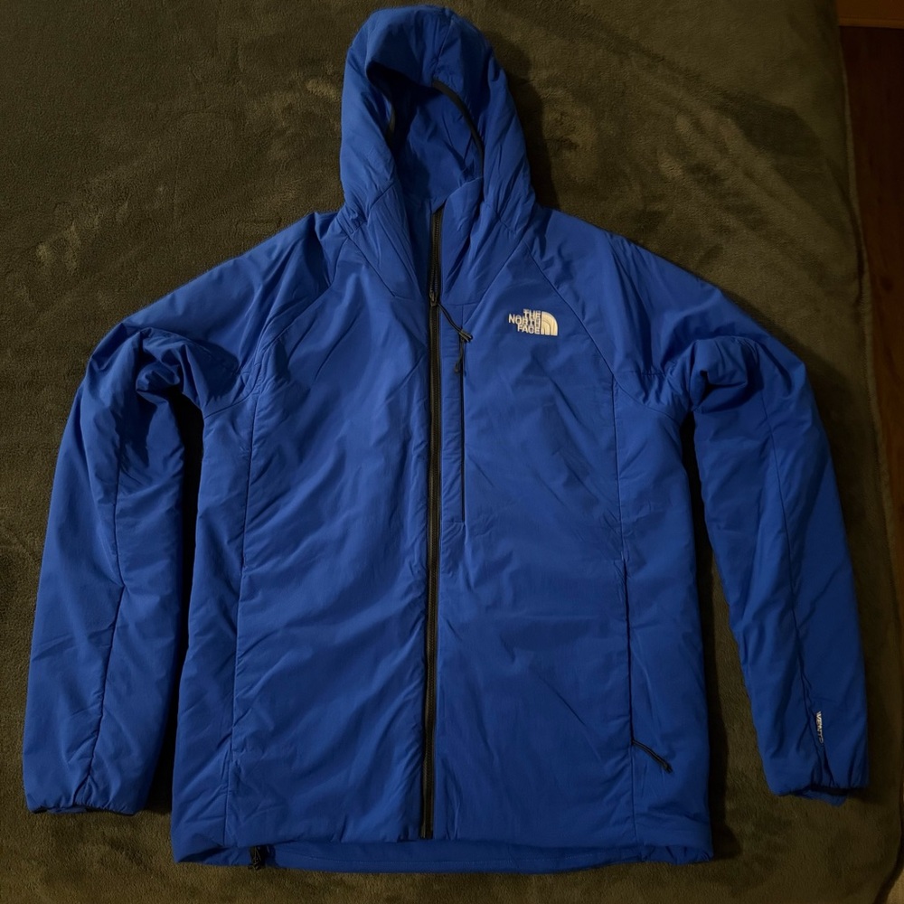 The North Face Men's Ventrix Coat  Hooded / Lightweight